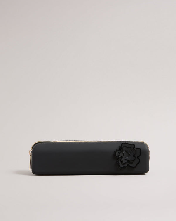 <P>Magnolia Silicone Brush Case</P>